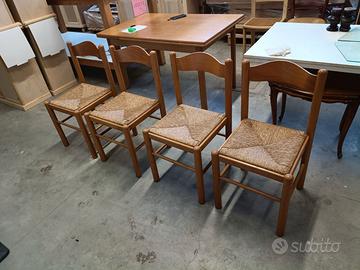 Lotto di 4 Sedie impagliate Vintage