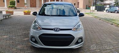 Hyundai i10 1.0 cc 12/15 km 61.838 Eur 9.200