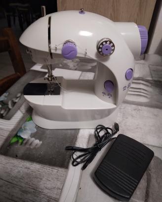 mini macchina per cucire