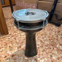 Darbuka in metallo. (Usato)