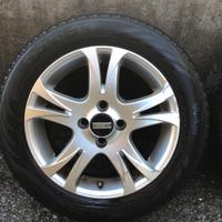 Gomme da neve e cerchi in lega