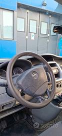 Furgone opel Vivaro