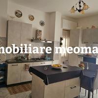 Luminoso appartamento vista mare in Piazza Adda