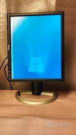 Monitor Dell UltraSharp 1905FP usato