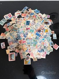 Francobolli usati e nuovi di tutto il mondo