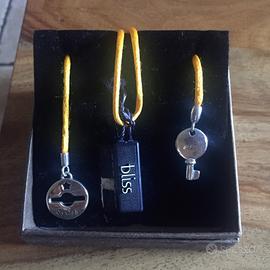 Collana bliss con filo e ciondolo argento nuova