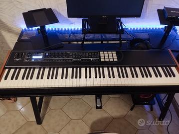 Master controller Arturia Keylab 88 black edition