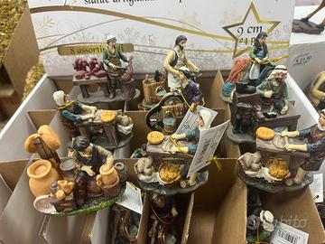 Set di statuine per presepe