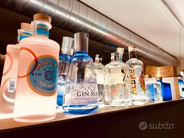 Vendessi licenza e Atrezzature centro storico