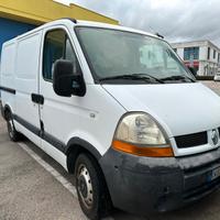 Renault Master 2.5