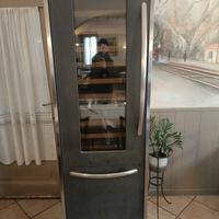 vetrina vini due  temperature con pozzetto congela