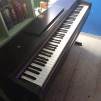 pianoforte clavinova 