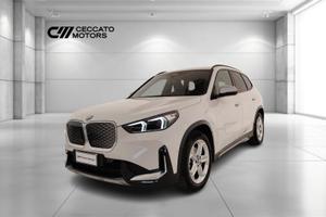 BMW iX1 edrive 20 X-Line