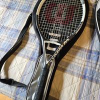 Racchetta Wilson e palline da tennis