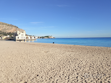 Casa vacanza piazza Mondello