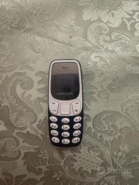 Telefono cellulare L8Star compatto