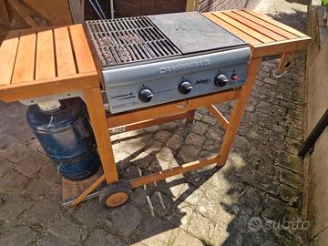 Barbecue a gas Campingaz Adelaide 3