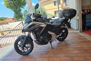 Honda NC 750 X E5 MANUALE KM 17.180 !!!