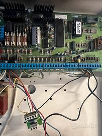 Centrale allarme professionale Aritech CD7210S10X