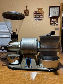 Grattuggia formaggio e macina pepe elettrico