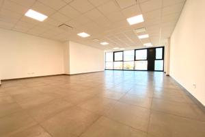 Ufficio 102 mq Moderno dal gusto contemporaneo BZ