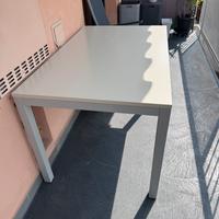 Tavolo cucina allungabile