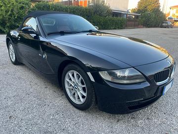 2006 BMW Z4 2.0i Roadster
