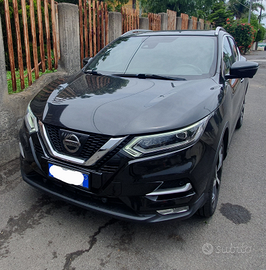 Nissan qashqai tekna full optional