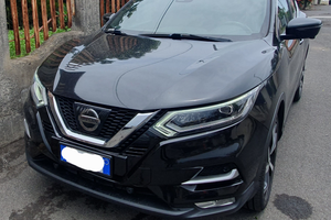 Nissan qashqai tekna full optional