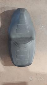 Sella usata Scooter APRILIA SCARABEO 500 anni06/09