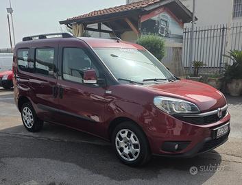 FIAT DOBLO' 7 POSTI