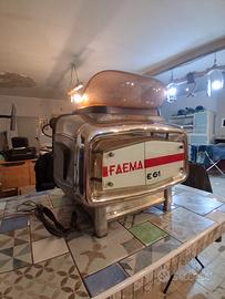 macchina del caffè  FAEMA E 61