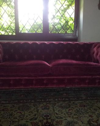 Coppia divani chesterfield in velluto Rubelli