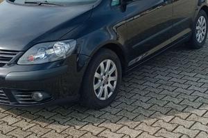 GOLF PLUS KM. 125.000