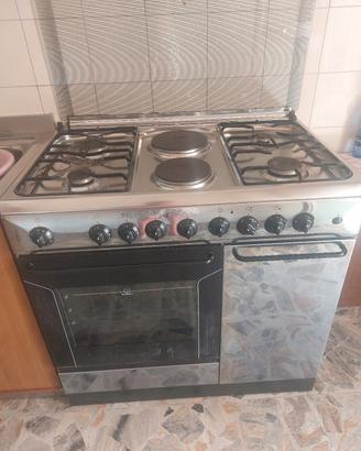 cucina Indesit