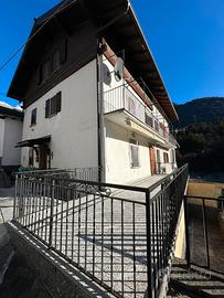 Casa unifamiliare a Premia