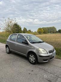 Toyota Yaris 1.0 16V