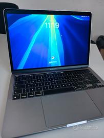 MacBook Pro 13” M1 16GB RAM 256GB SSD