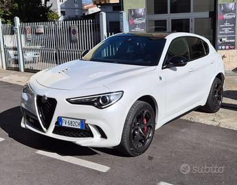 ALFA ROMEO Stelvio 2.9 BiT.V6 510 AT8 Quadrifoglio