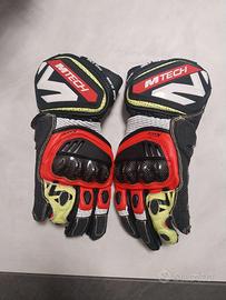 Guanti moto