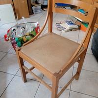 4 Sedie di legno