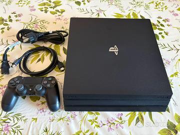 PlayStation 4 Pro 1TB Come Nuova + Joypad e Cavi