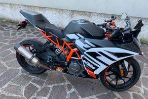 KTM DUKE 390 RC