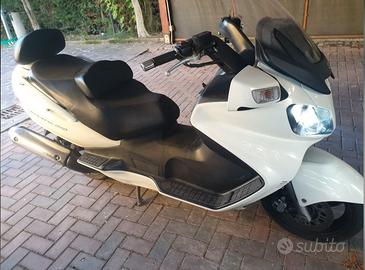 Suzuki Burgman 650 - 2010