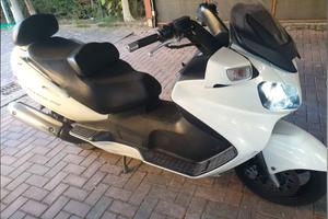 Suzuki Burgman 650 - 2010