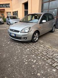 Ford Fiesta 1.4 TDCi 5p. Ghia