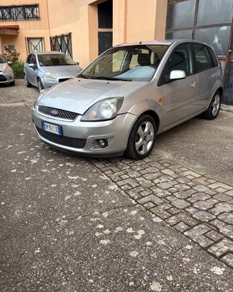 Ford Fiesta 1.4 TDCi 5p. Ghia