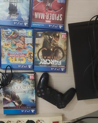 Play Station 4 + giochi + joystick+ altro