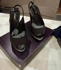 Décolleté Chanel modello swarovski
