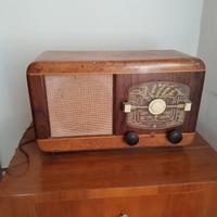 Radio d'epoca Philips Bi 490/A